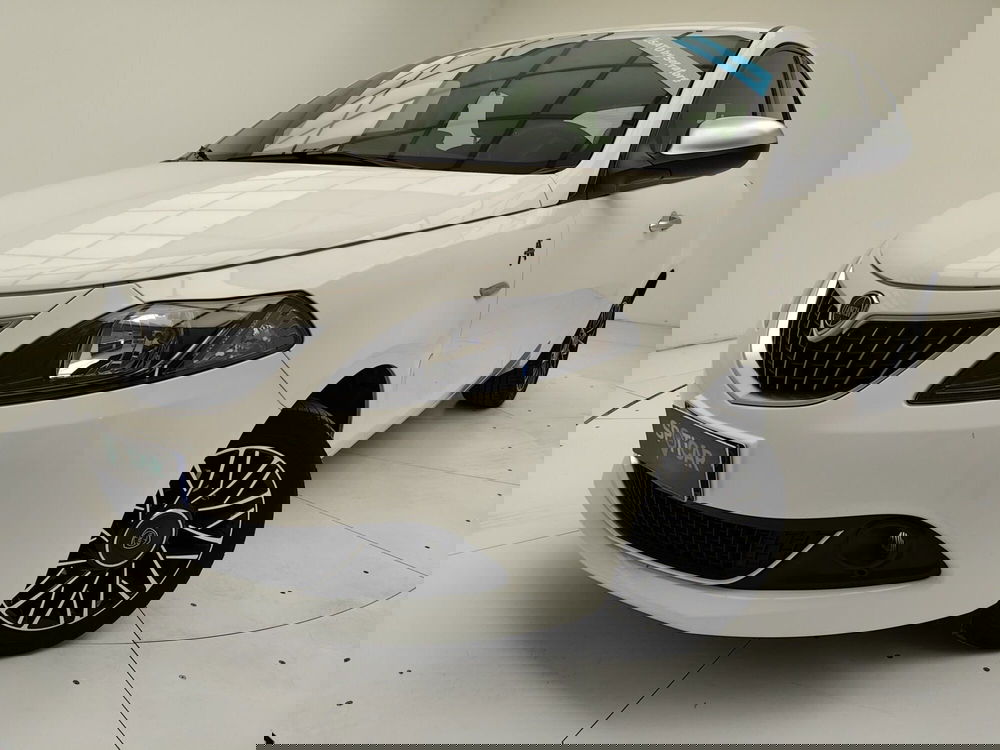 Lancia Ypsilon usata a Como