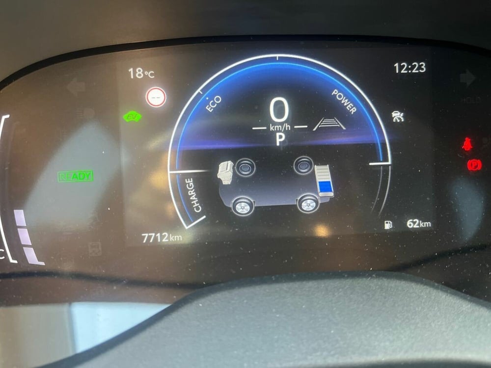 Toyota Yaris usata a Lecco (10)
