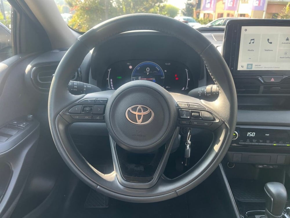 Toyota Yaris usata a Lecco (14)