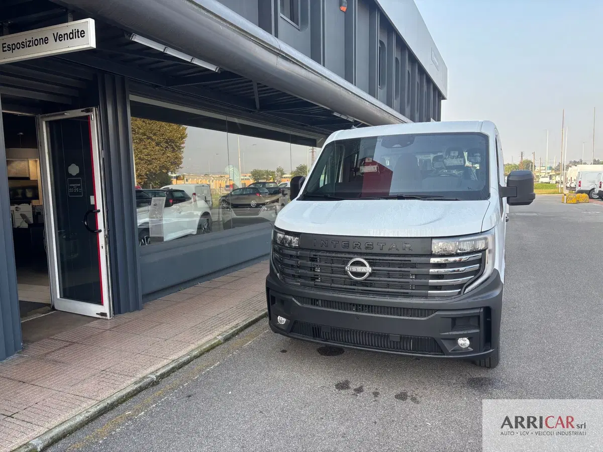 Nissan Interstar Furgone nuova a Bergamo