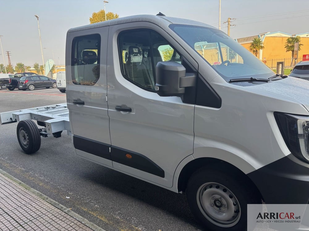 Nissan Interstar Furgone nuova a Bergamo (3)