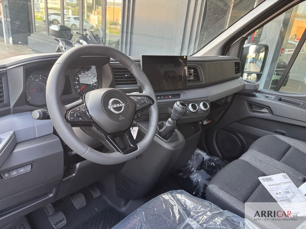 Nissan Interstar Furgone nuova a Bergamo (7)