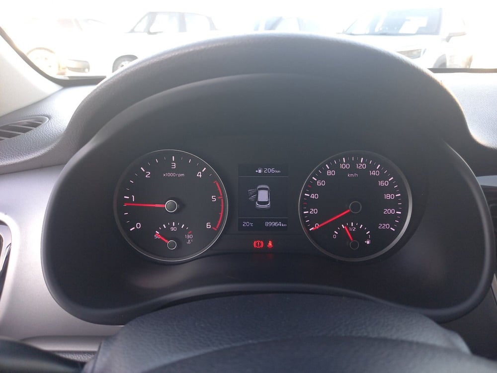 Kia Stonic usata a Agrigento (11)