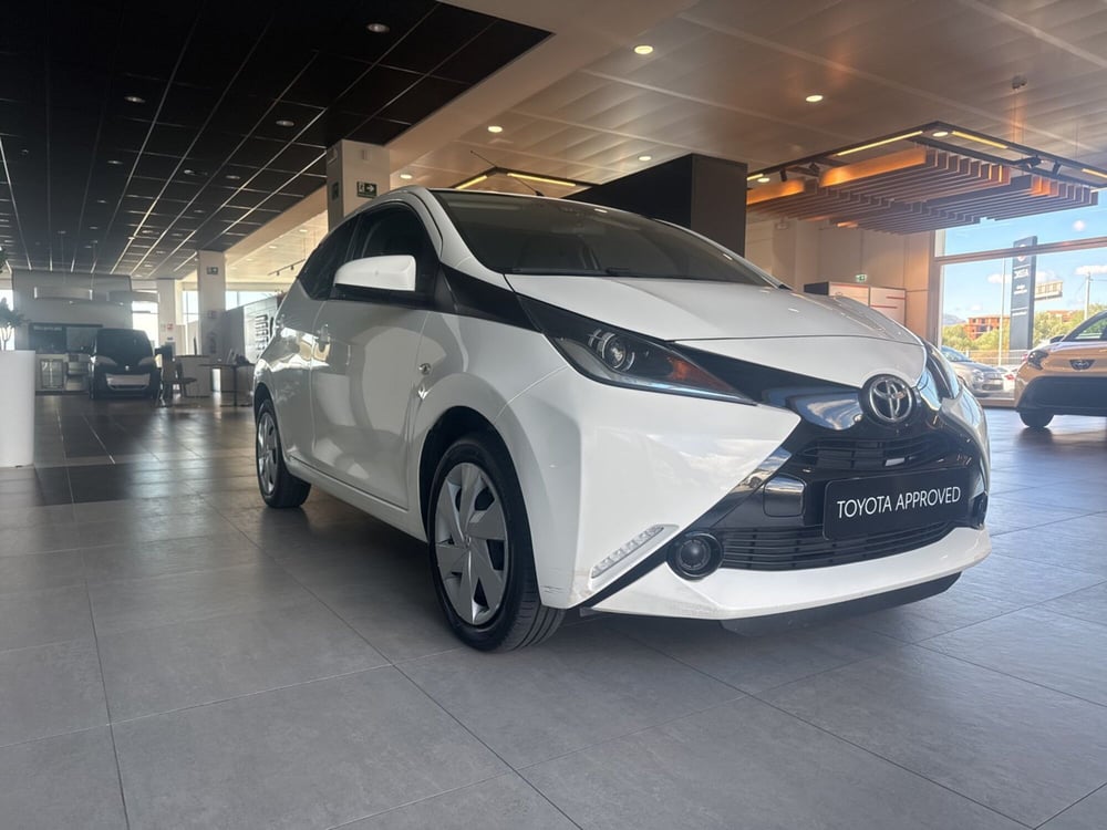 Toyota Aygo nuova a Nuoro (8)