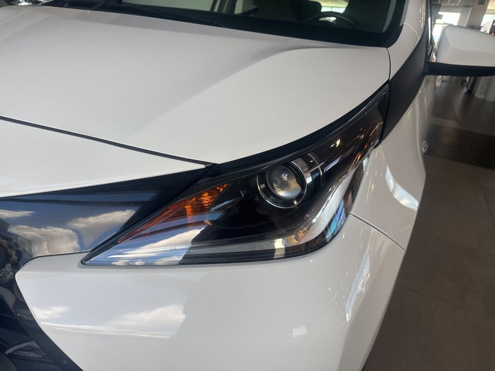 Toyota Aygo nuova a Nuoro (9)