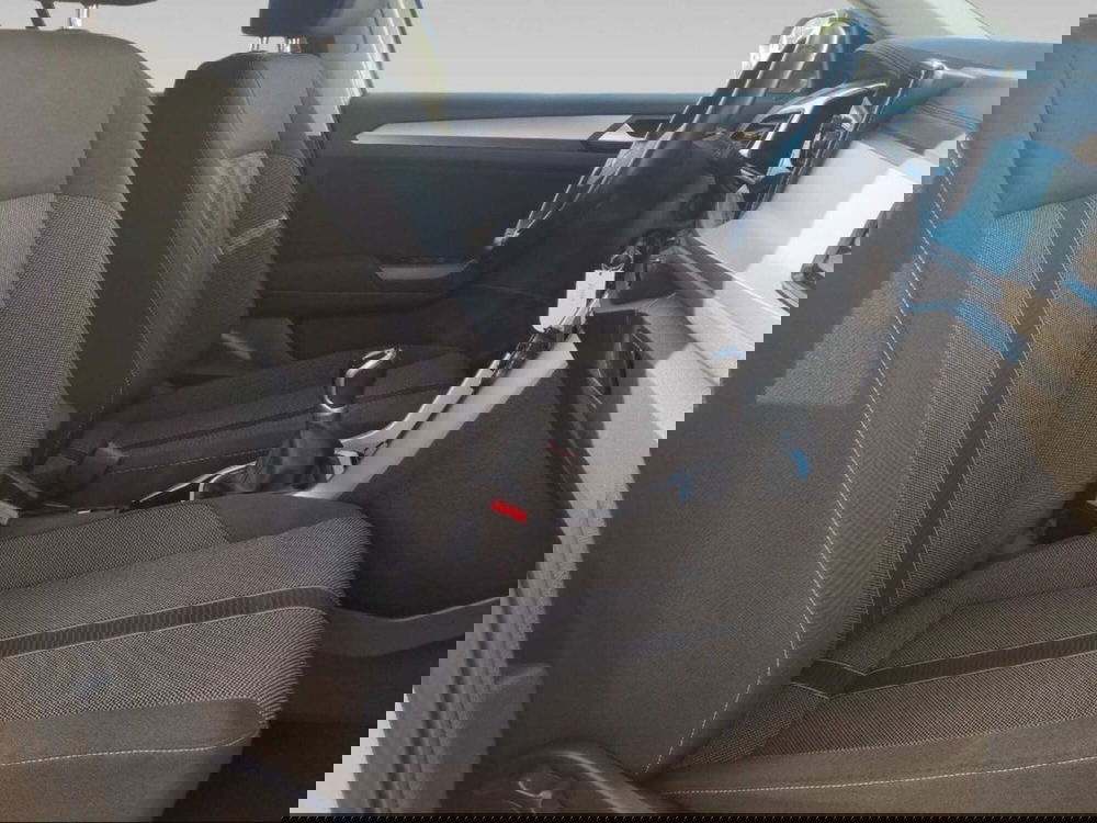 Volkswagen T-Roc usata a Livorno (12)