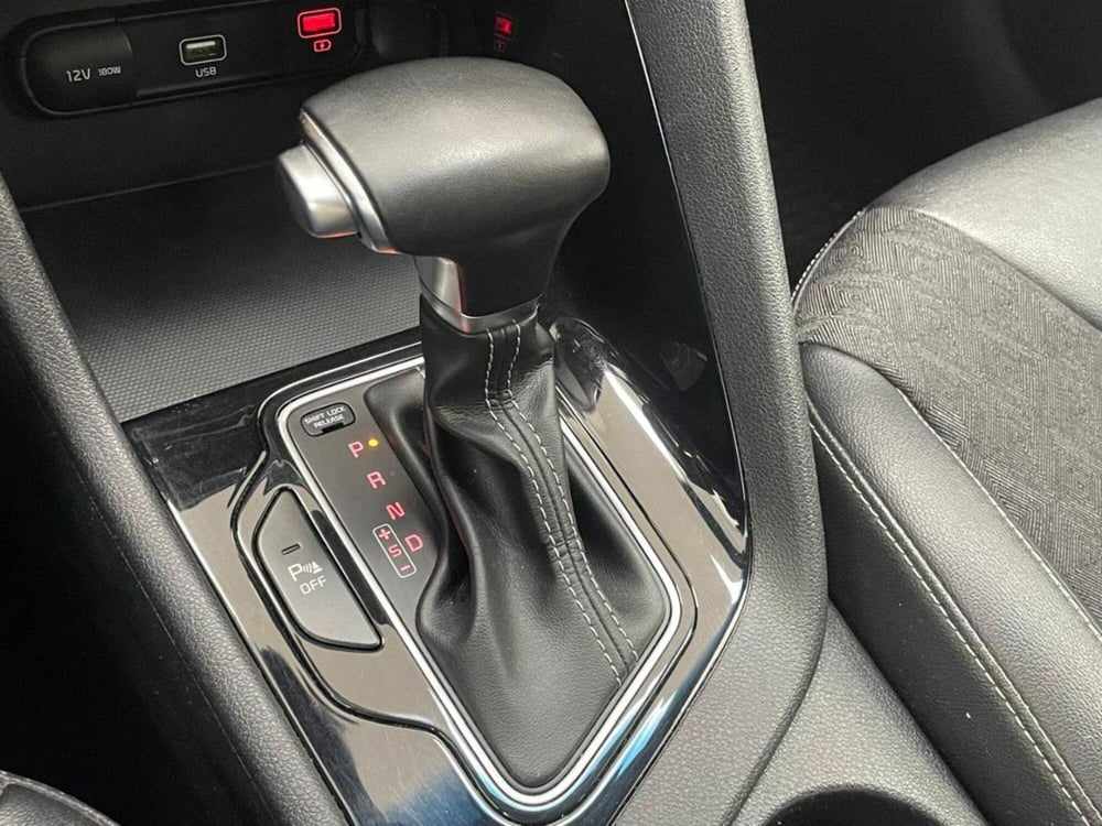 Kia Niro usata a Como (18)