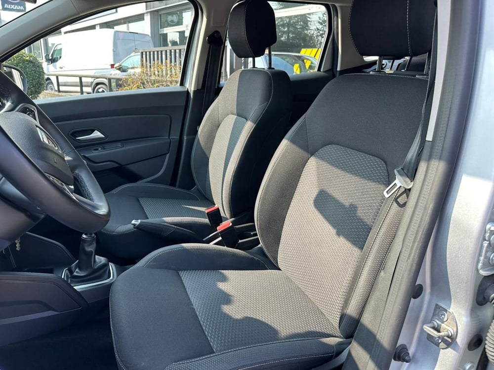 Dacia Duster usata a Monza e Brianza (7)
