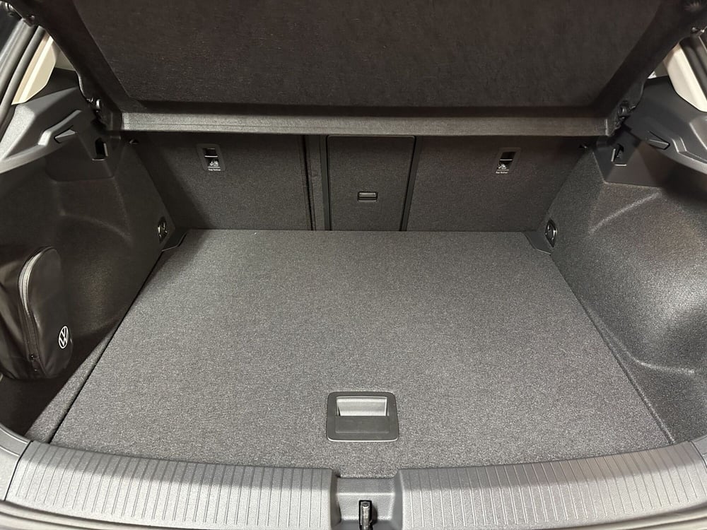 Volkswagen T-Roc nuova a Padova (14)