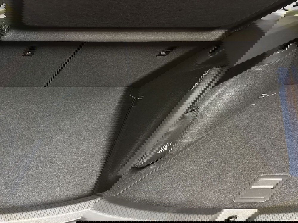 Volkswagen Taigo nuova a Padova (15)