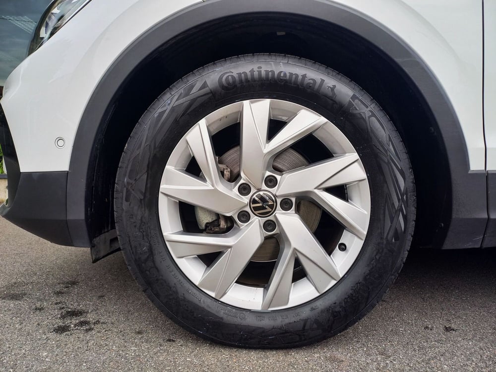Volkswagen Tiguan usata a Milano (15)