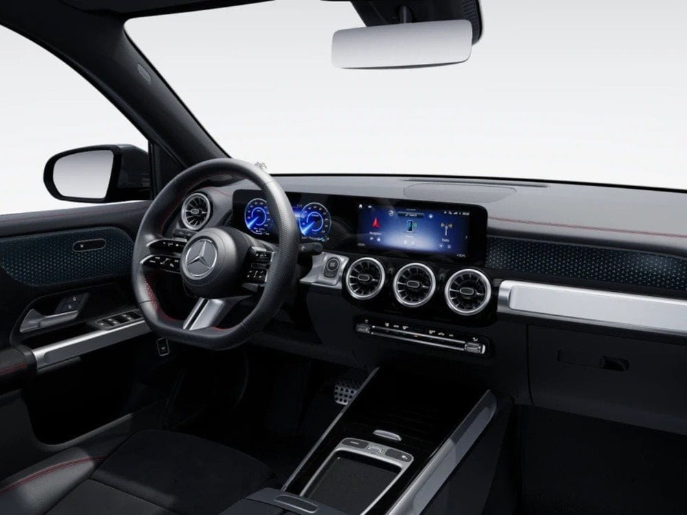 Mercedes-Benz EQB nuova a Rimini (10)