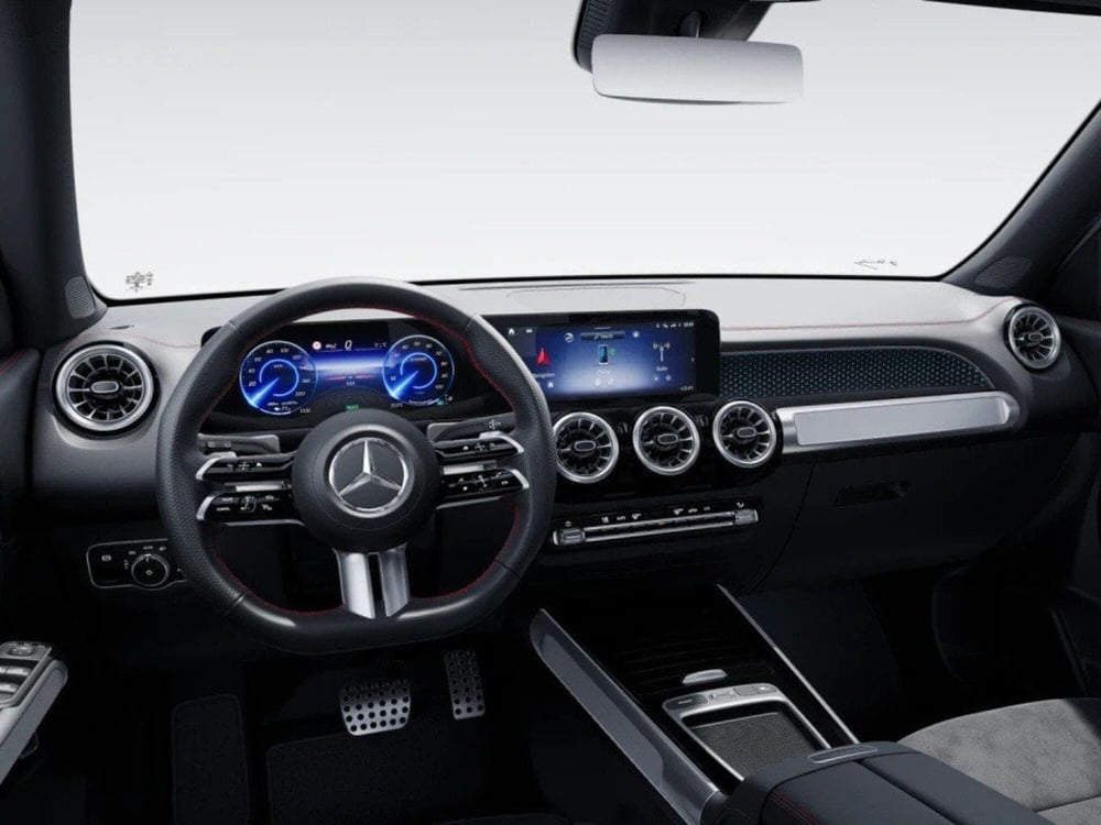Mercedes-Benz EQB nuova a Rimini (9)