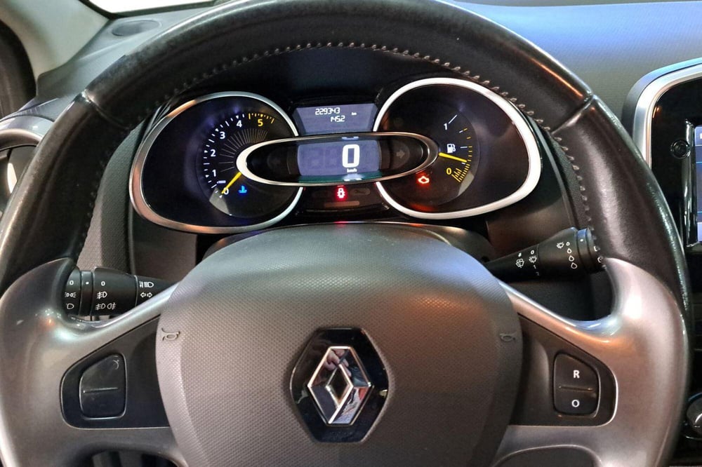 Renault Clio usata a Arezzo (13)