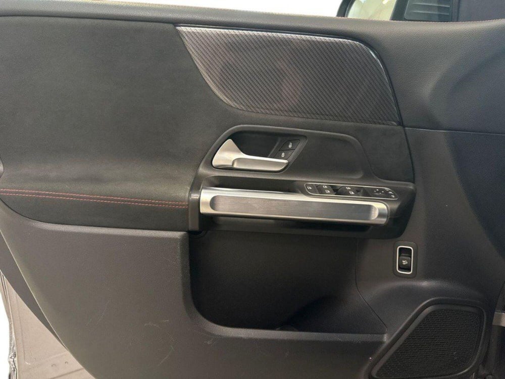 Mercedes-Benz GLB usata a Macerata (17)