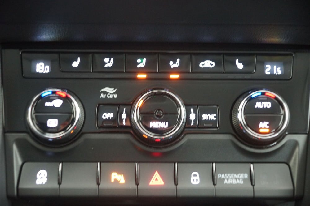 Skoda Karoq usata a Torino (17)