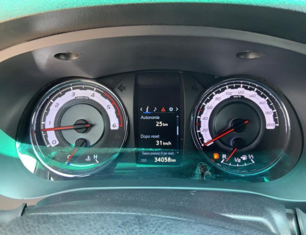 Toyota Hilux usata a Arezzo (13)