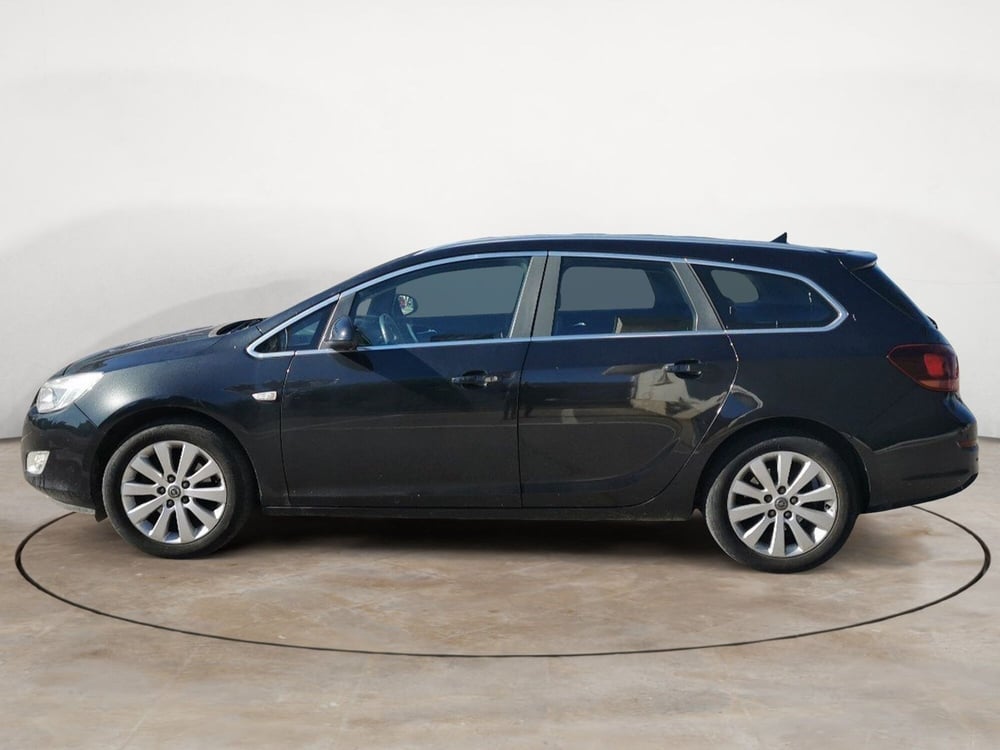 Opel Astra Station Wagon usata a Taranto (3)