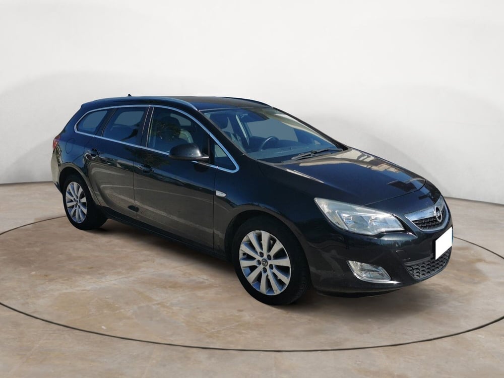 Opel Astra Station Wagon usata a Taranto (5)