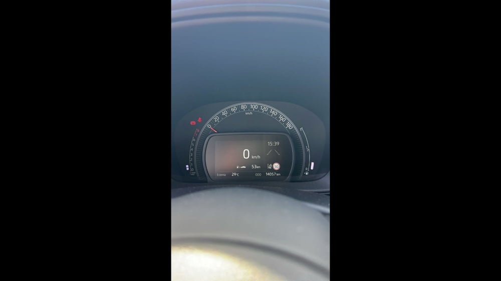 Toyota Aygo X usata a Palermo (12)