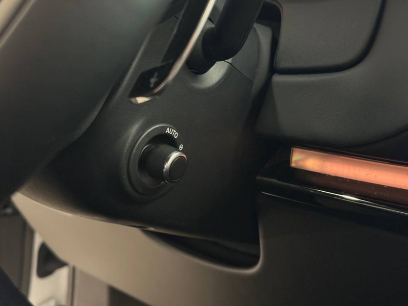 Land Rover Range Rover Sport usata a Savona (17)