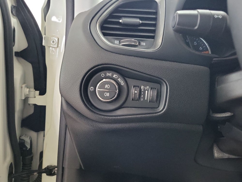 Jeep Renegade usata a Arezzo (19)