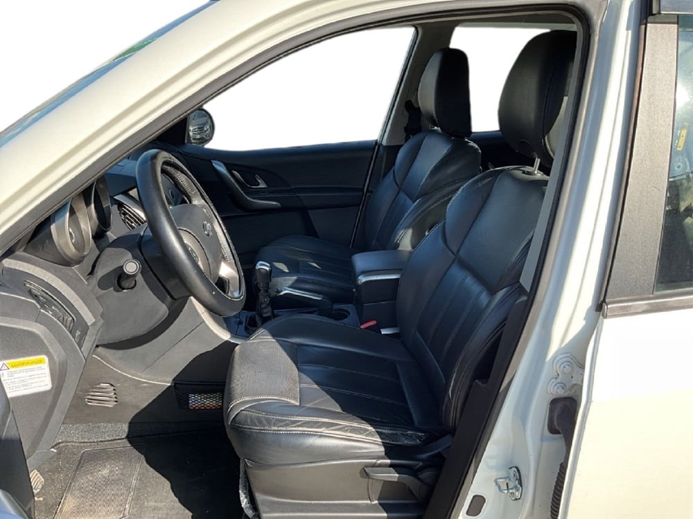 Mahindra XUV500 usata a Reggio Calabria (10)