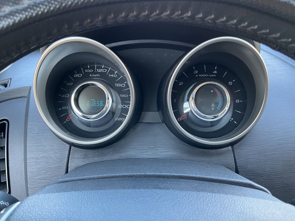 Mahindra XUV500 usata a Reggio Calabria (11)
