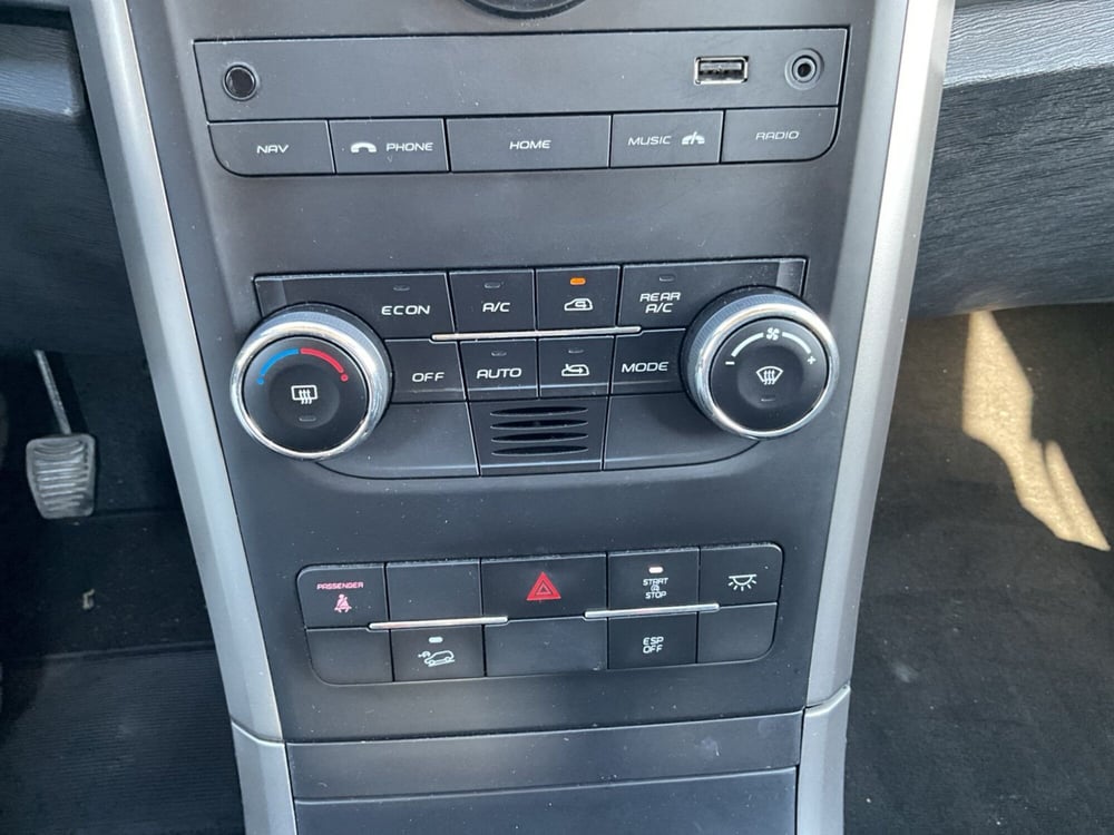 Mahindra XUV500 usata a Reggio Calabria (15)