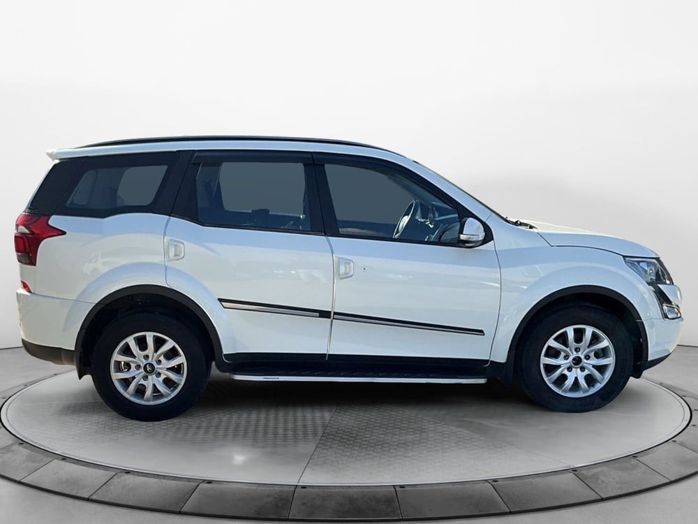 Mahindra XUV500 usata a Reggio Calabria (6)