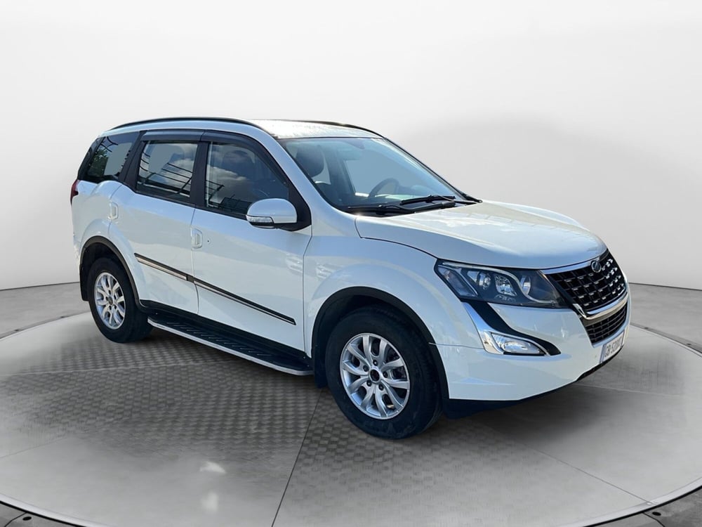 Mahindra XUV500 usata a Reggio Calabria (8)