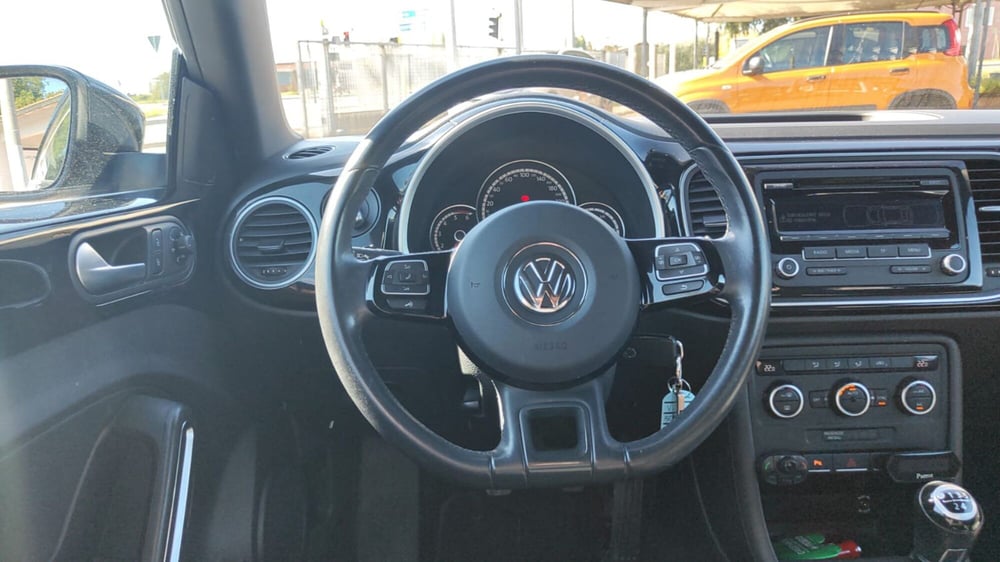 Volkswagen Maggiolino usata a Firenze (15)