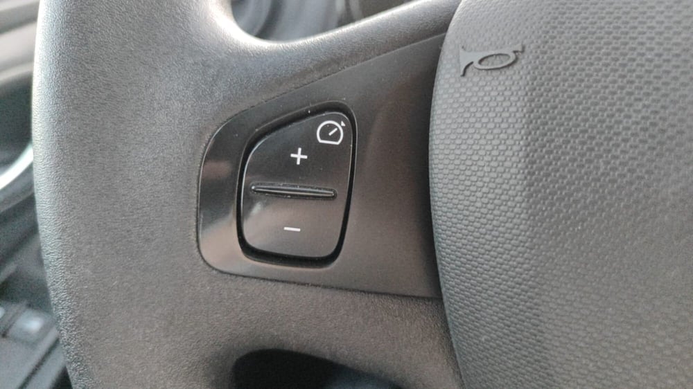 Renault Clio usata a Firenze (16)