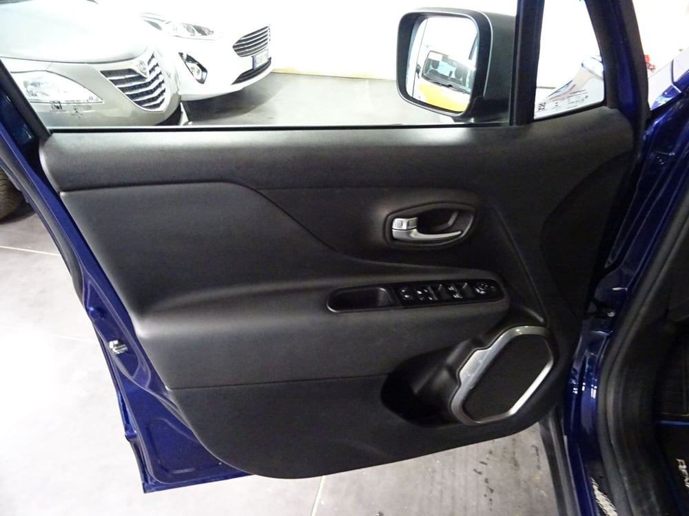 Jeep Renegade usata a Lucca (9)