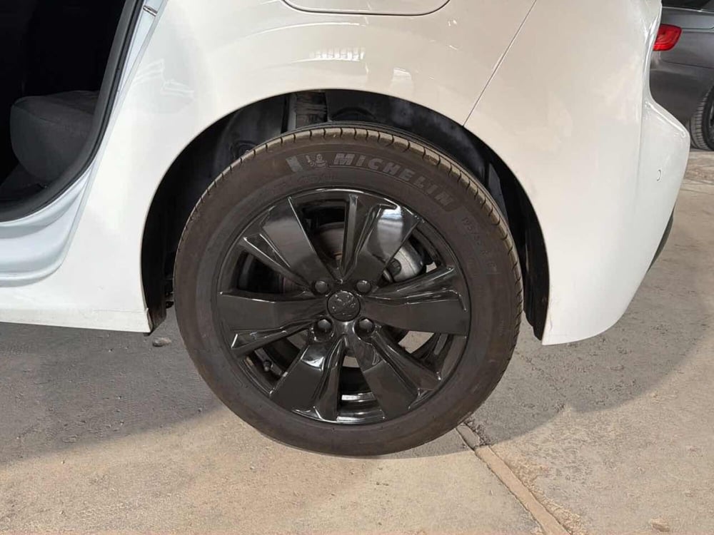 Peugeot 208 usata a Foggia (14)