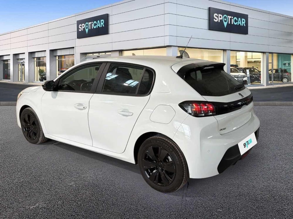 Peugeot 208 usata a Foggia (2)