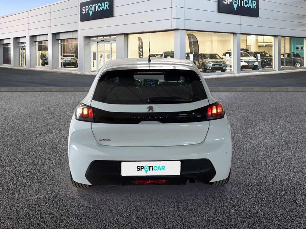 Peugeot 208 usata a Foggia (3)