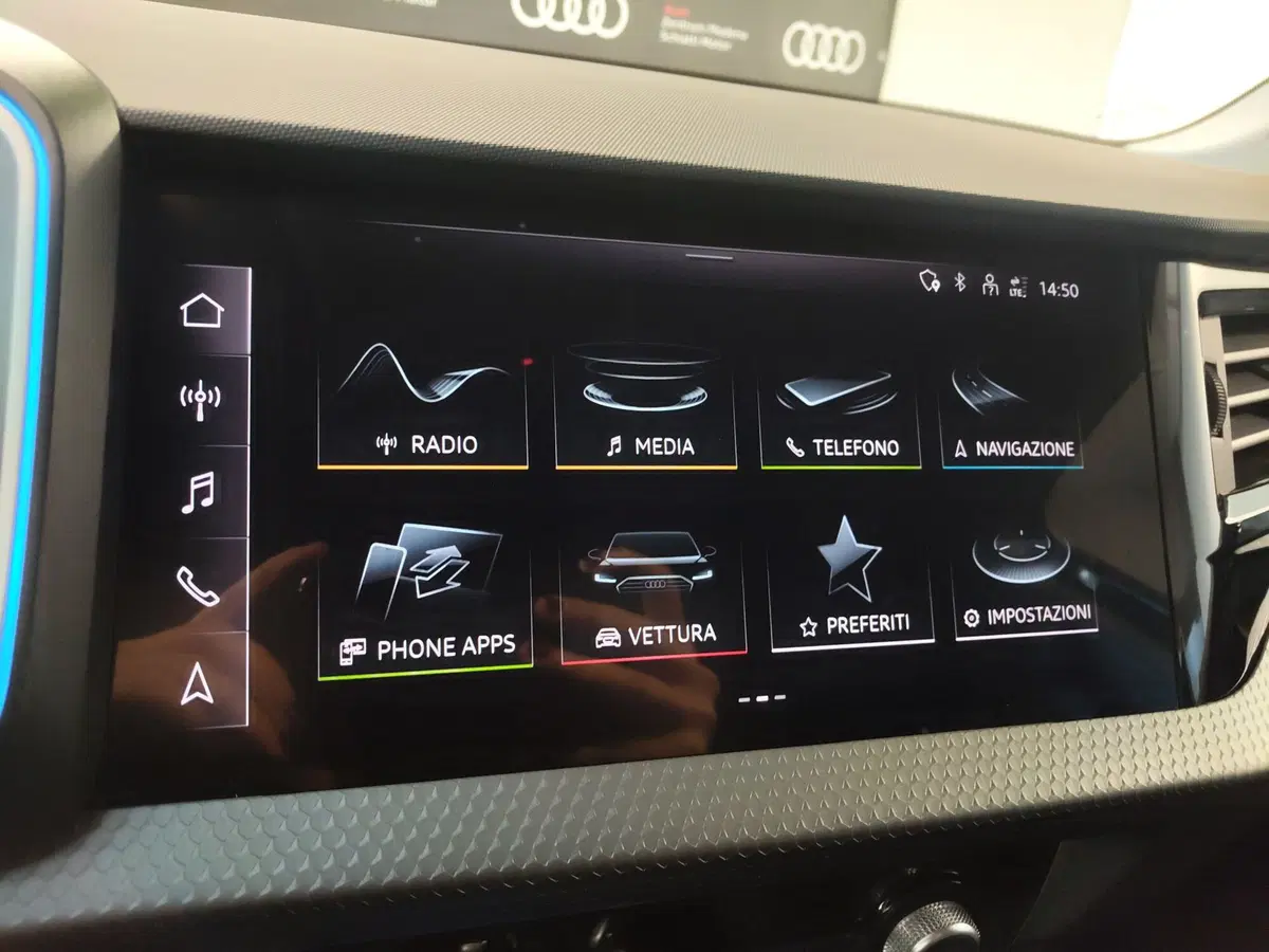 Audi A1 Sportback nuova a Modena (10)