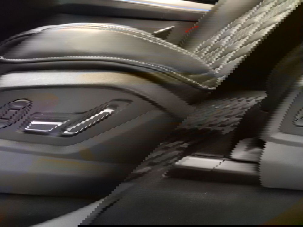 Audi Q8 usata a Modena (14)