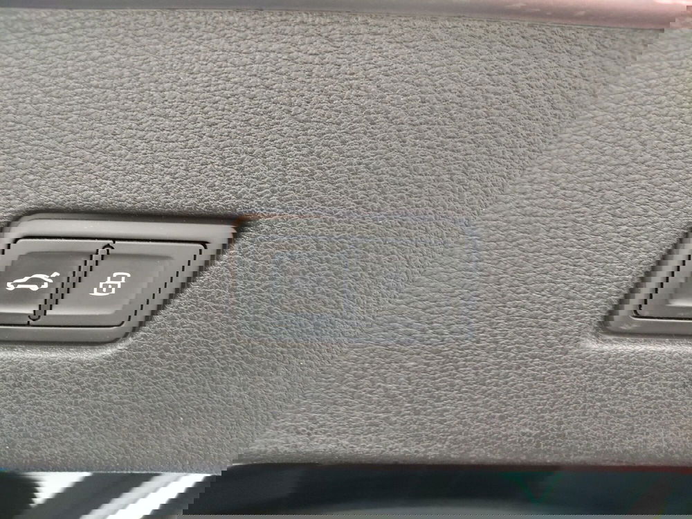 Audi Q8 usata a Modena (18)