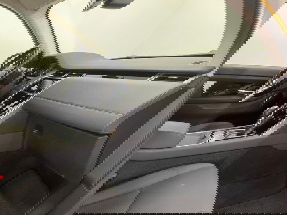 Land Rover Discovery Sport usata a Venezia (9)