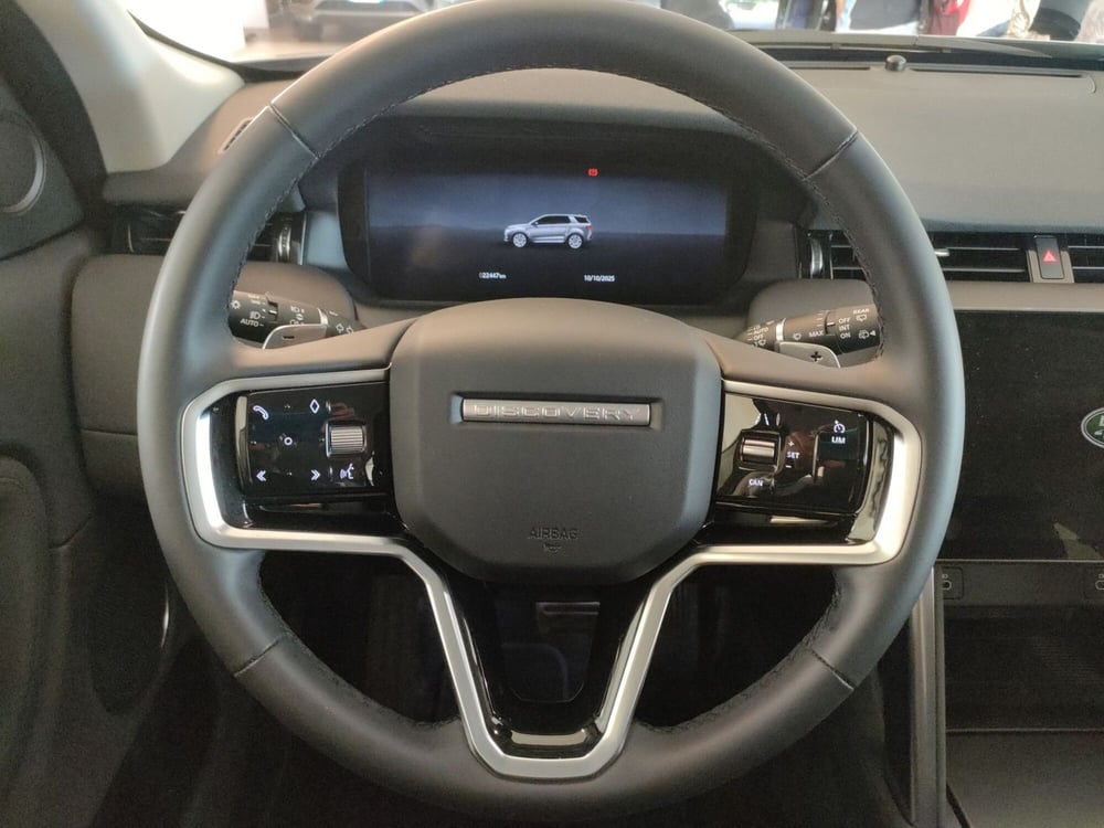 Land Rover Discovery Sport usata a Milano (12)