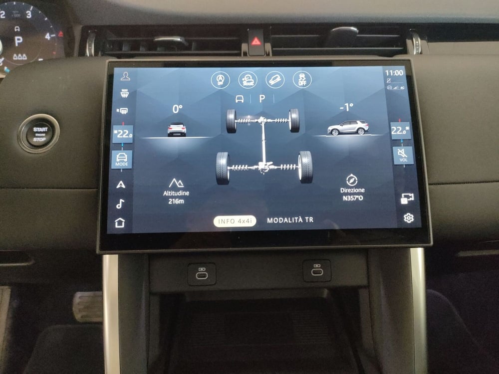 Land Rover Discovery Sport usata a Milano (20)