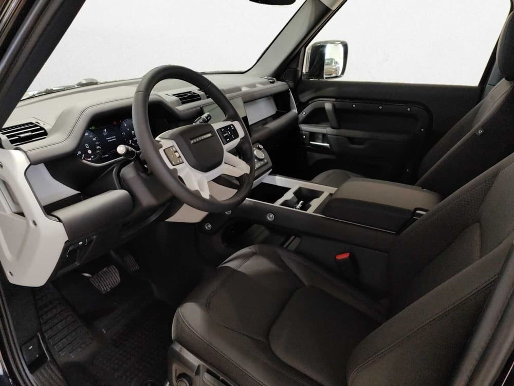 Land Rover Defender usata a Perugia (3)