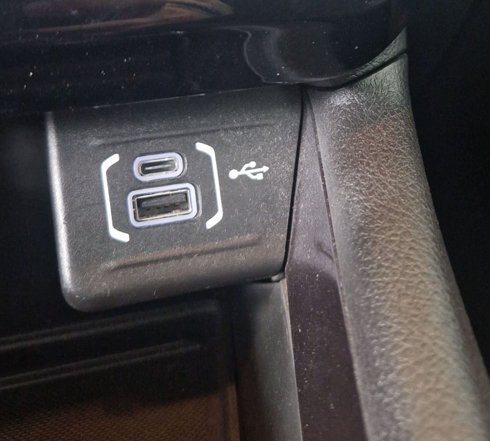 Jeep Compass usata a Terni (14)