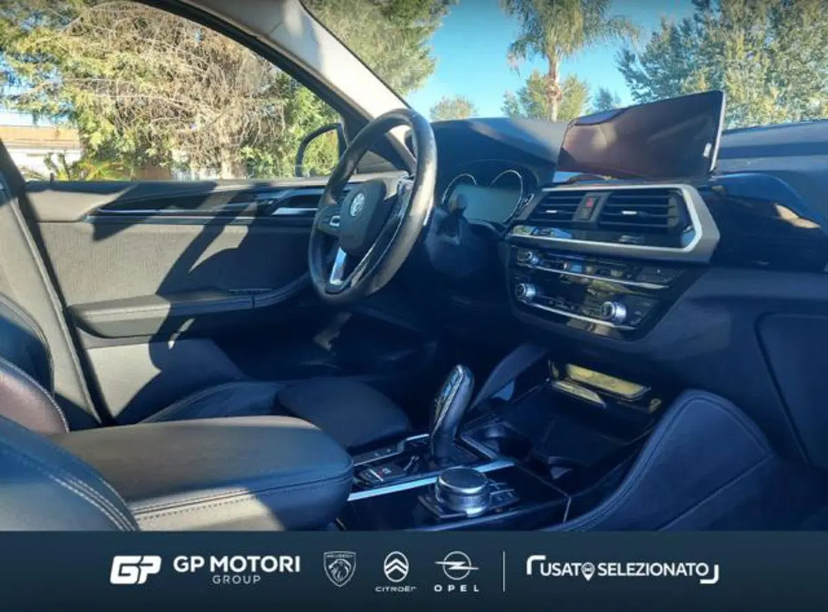 BMW X4 usata a Caserta (9)