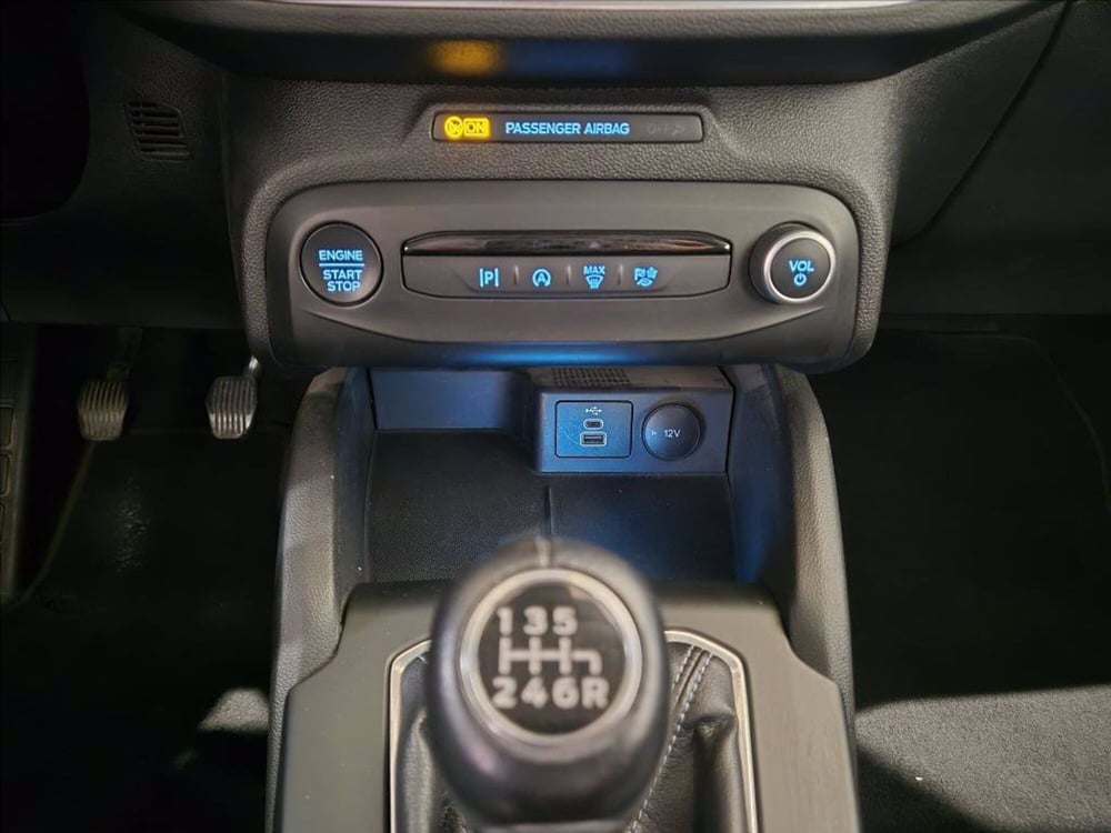 Ford Focus Station Wagon usata a Palermo (16)