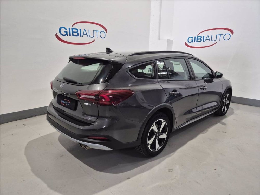 Ford Focus Station Wagon usata a Palermo (9)