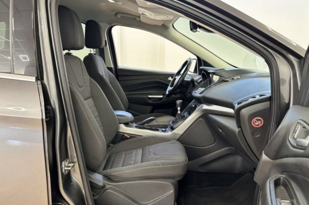 Ford Kuga usata a Latina (8)