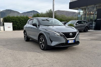 Nissan Qashqai 1.3 mhev N-Connecta 4wd 158cv xtronic del 2022 usata a Fondi